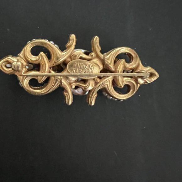 Miriam Haskell Vintage Seed Pearl Pin - Picture 2 of 2